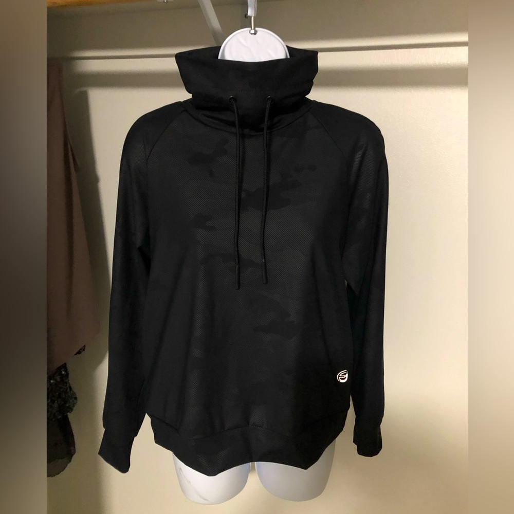 Foray golf hoodie